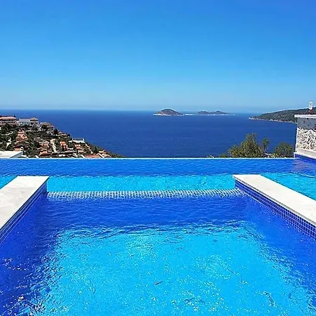 In Sleeps 8 Includes Swimming Pool Air Con And Wifi 2 Villa *